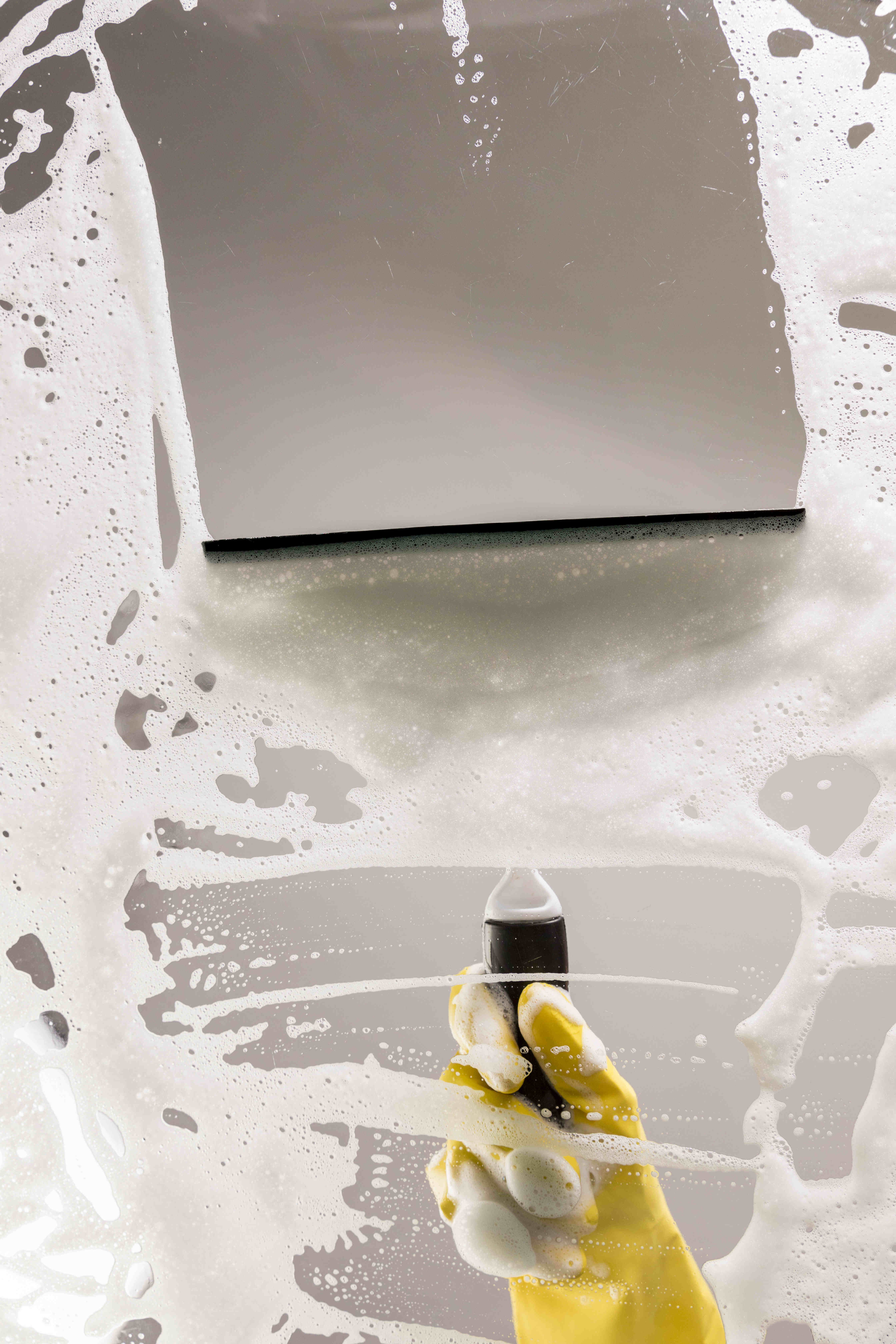 Sofa cleaning service